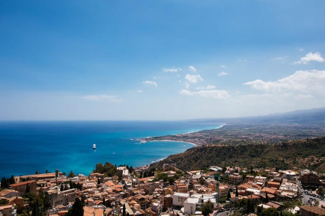 The View Luxury Apartments Taormina Kültér fotó